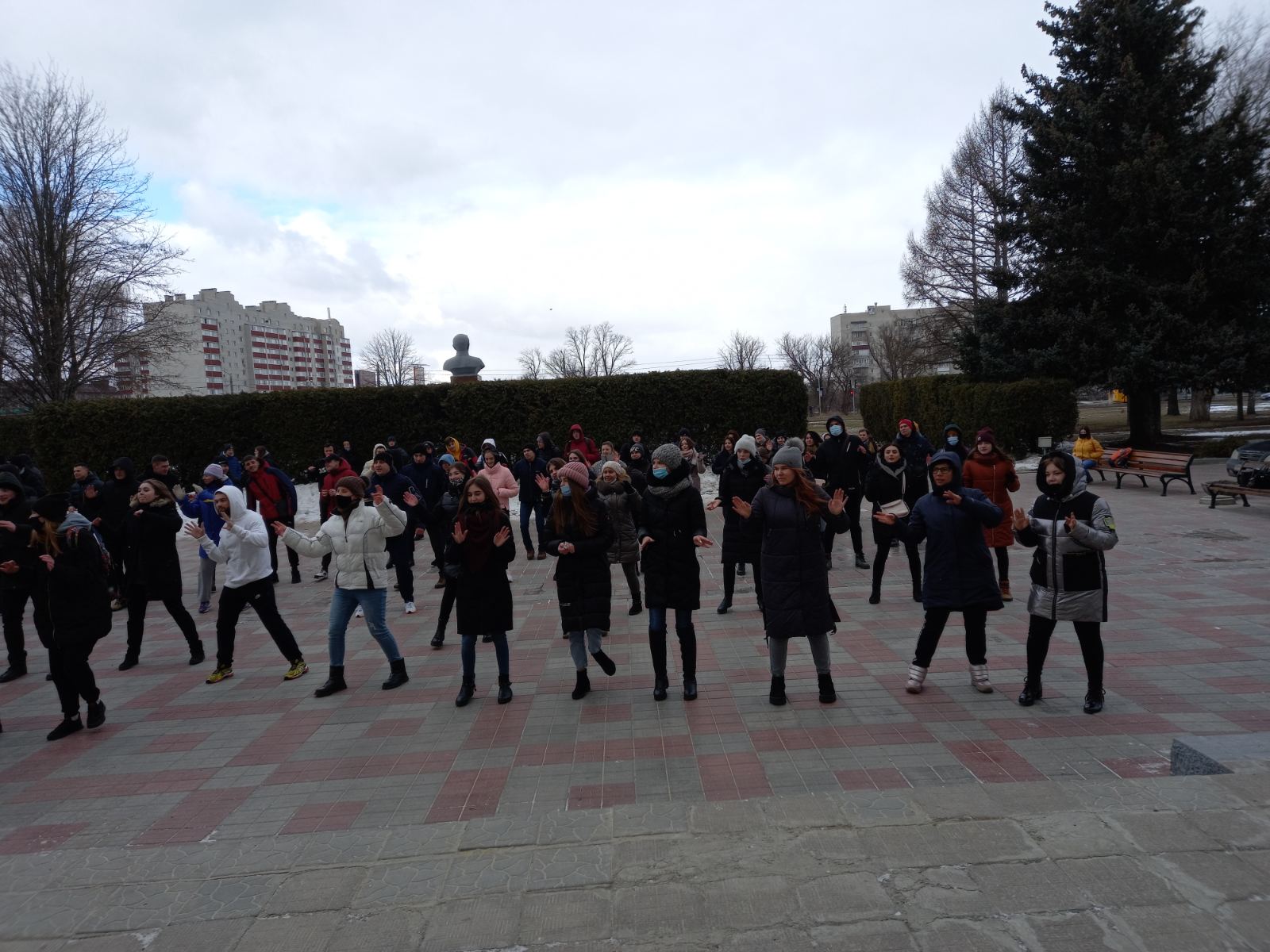 IMG-cf2017d1f72a84334d0b196a6225e436-V.jpg